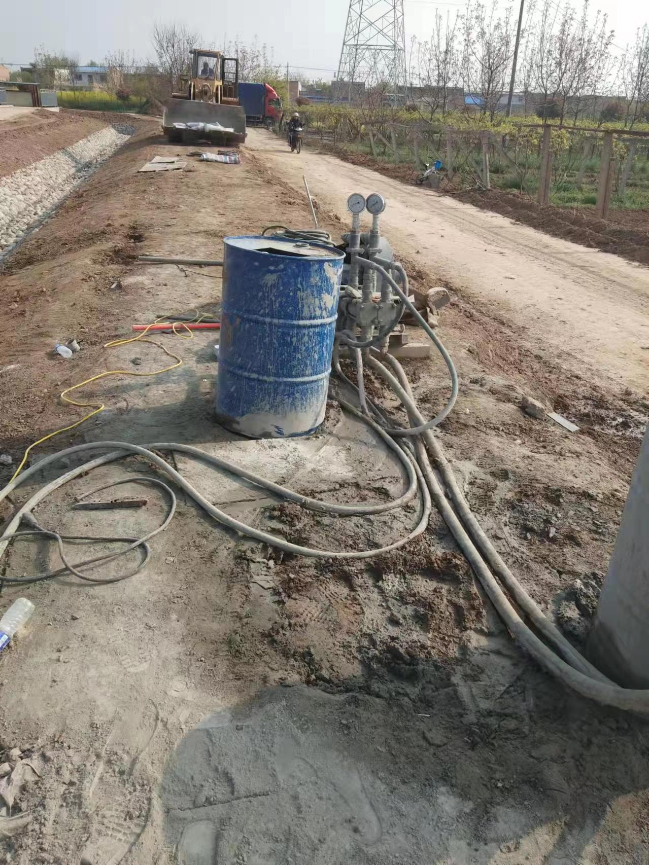 科尔沁左翼后顶管注浆